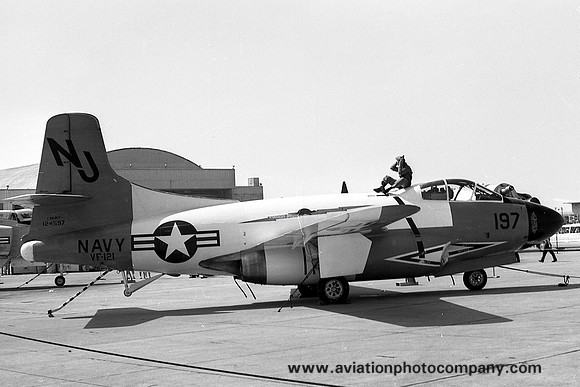 US Navy VF-121 Douglas TF-10B Skyknight 124597/NJ-197 (1962)