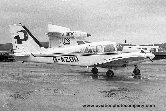 Piper PA-23 Aztec D G-AZOD