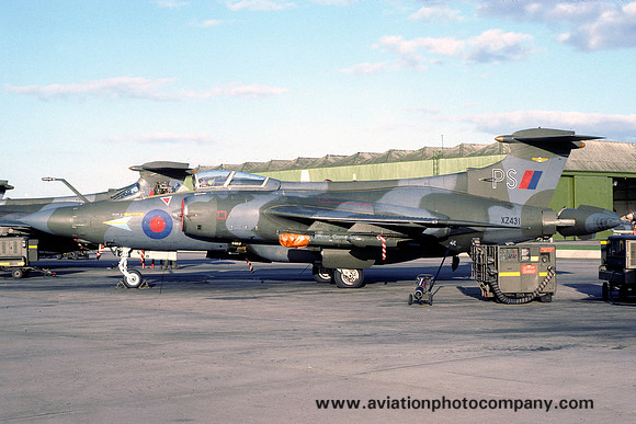 RAF 208 Squadron Blackburn Buccaneer S.2 XZ431/PS (1985)