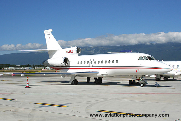 Dassault Falcon 900 N47EG at Geneva (2008)
