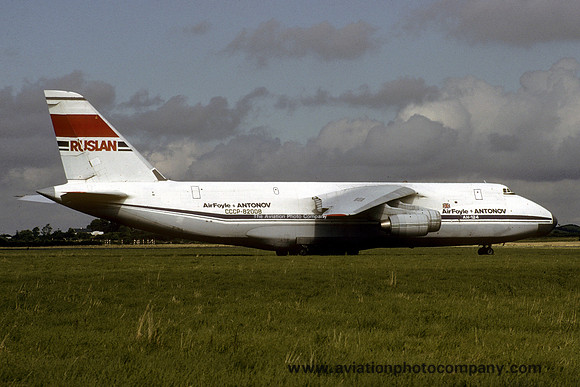 Air Foyle Ruslan Antonon An-124-100 CCCP-82008 (1991)