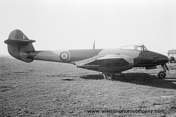 RAF Gloster Meteor F.1 EE223