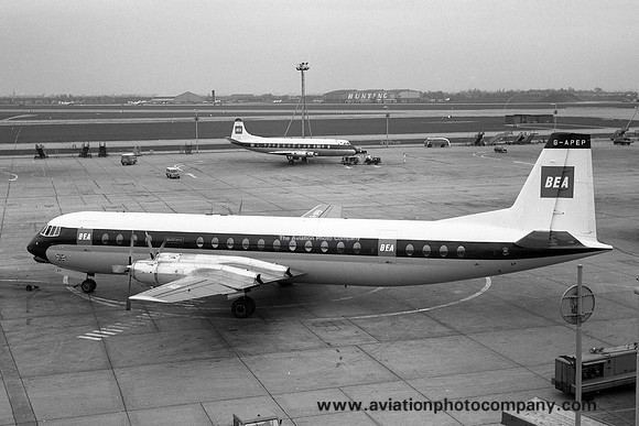 British European Airways Vickers Vanguard G-APEP at London Heathrow