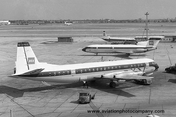 British European Airways Vickers Vanguard G-APEC at London Heathrow