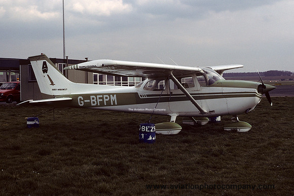 Abbey Windows Reims/Cessna F172M Skyhawk G-BFPM (1984)