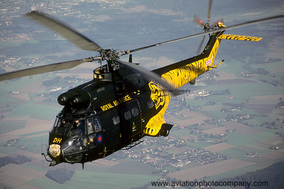 RAF 230 Squadron Westland Puma HC.1 XW224 Air to Air (1990)