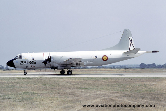 Spanish Air Force Esc 221 Lockheed P-3A Orion P.3-6/221-25 (1987)