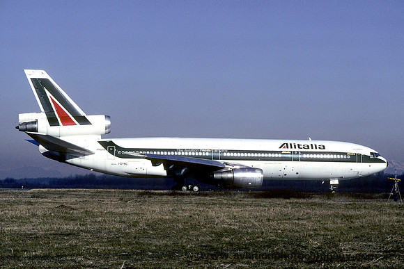 Alitalia Douglas DC-10-30 I-DYNC (1982)