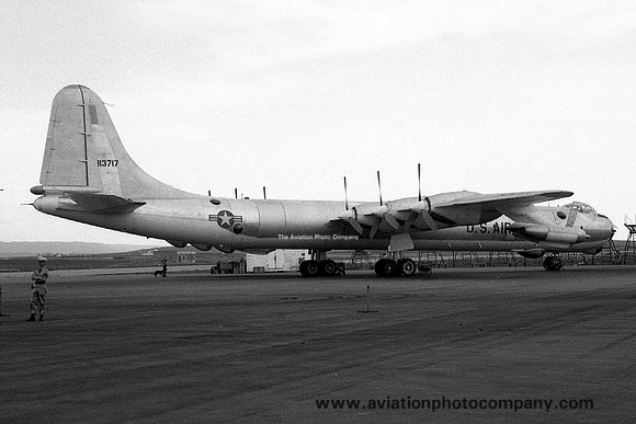 USAF 28 BW General Dynamics B-36D Peacemaker 51-13717 (1956)