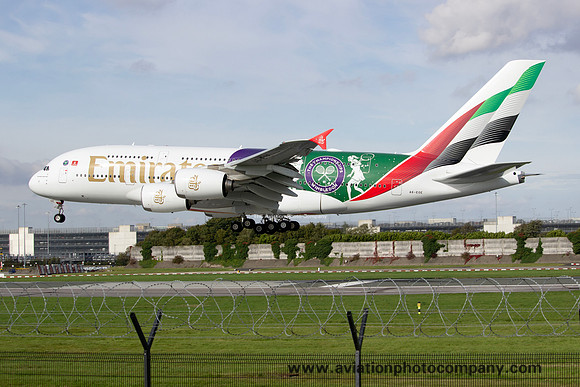 Emirates Airbus A380-861 A6-EOE at Manchester (2024)