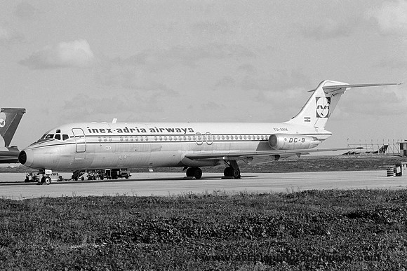 Inex Adria Airways Douglas DC-9-33 YU-AHW at Malta Luqa IAP (1976)