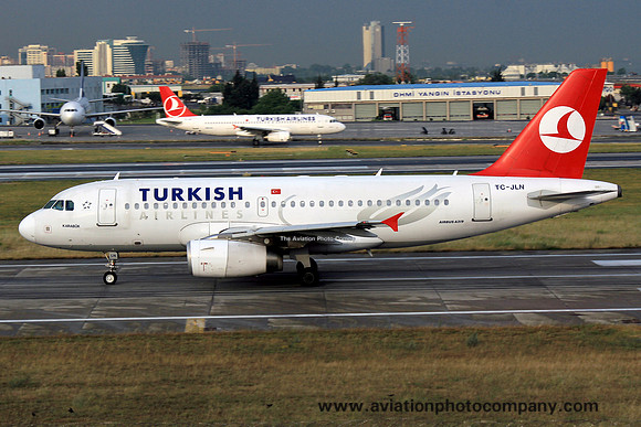 Turkish Airlines Airbus A319-100 TC-JLN at Istanbul IAP (2014)